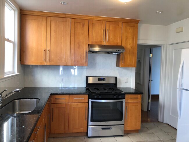 Building Photo - 2276 Cecilia Ave