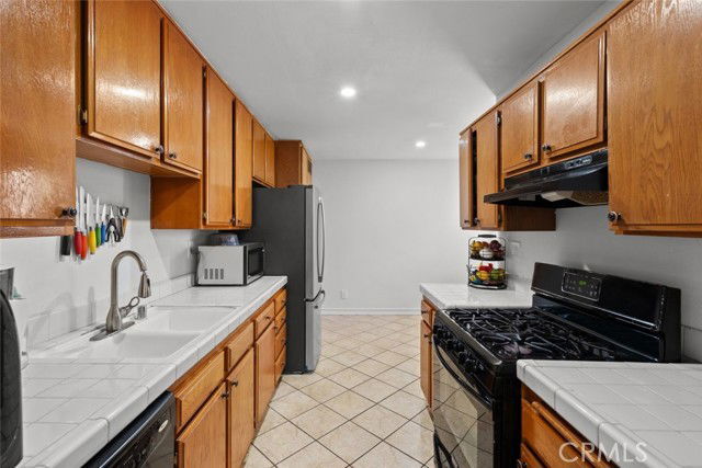 Foto del edificio - 13825 Beaver St