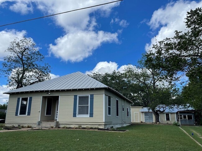 Foto del edificio - 422 S Orange St