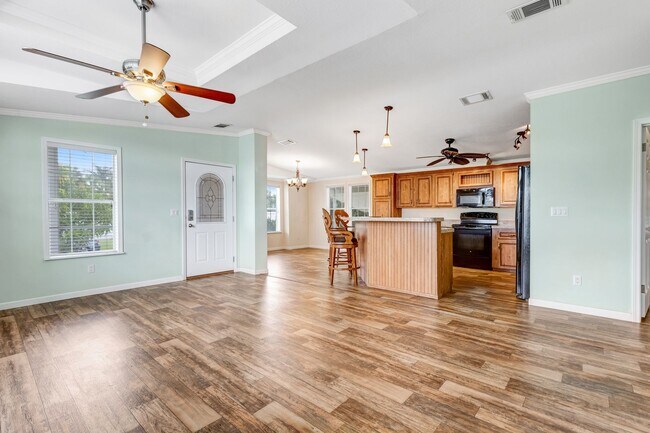 Foto del edificio - ** HENDERSON CREEK PARK ** 3 BED / 2 BATH ...