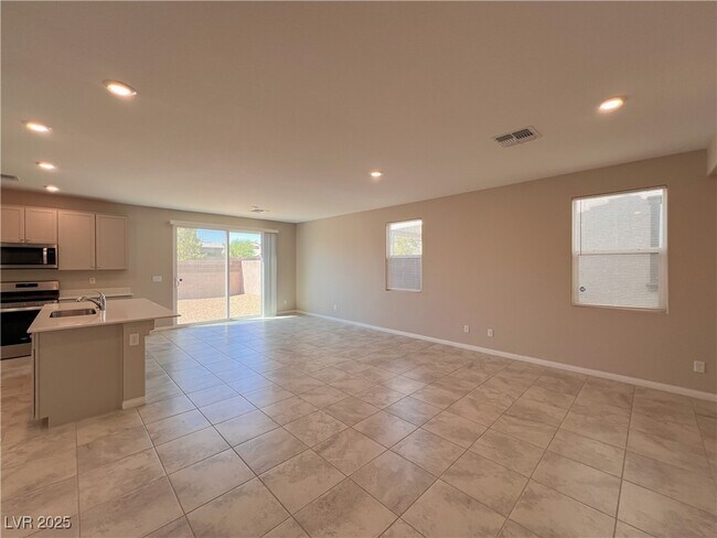 Foto del edificio - 7621 Mojave Wind Ave