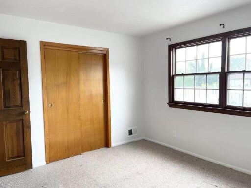 Building Photo - 645 Hylan Blvd