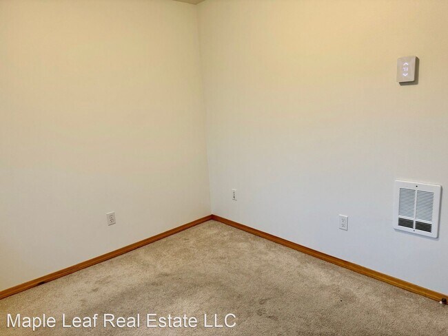 Foto del edificio - 3 br, 2.5 bath House - 1222 B East Fir St