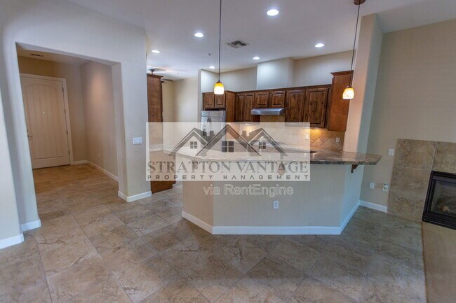 Foto del edificio - 4700 S Fulton Ranch Blvd