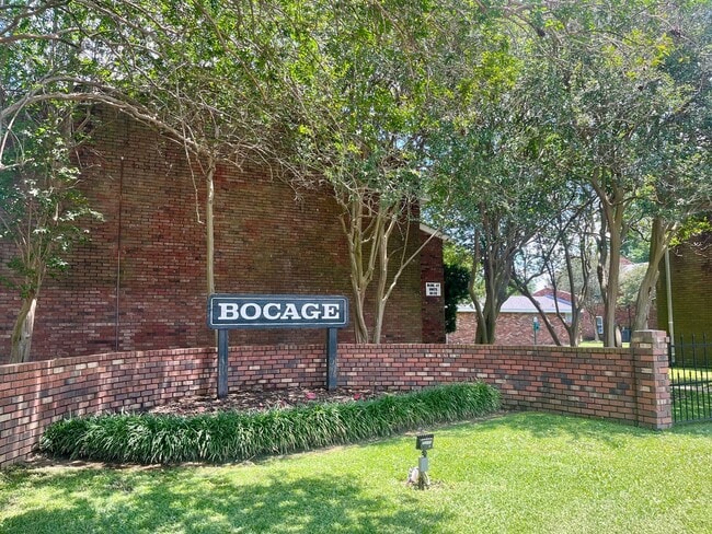 Building Photo - 1701 Lobdell Ave