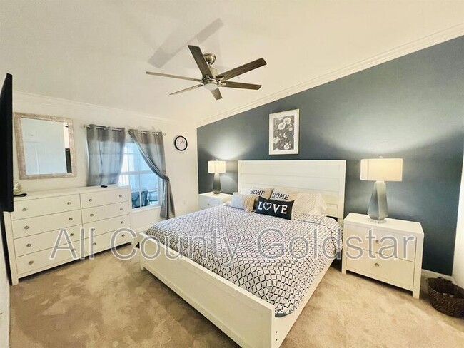 Foto del edificio - 14184 Heritage Landing Blvd