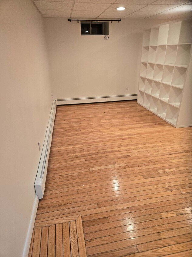 14 Gardner St Unit Studio apartment, Peabody, MA 01960 Apartments in