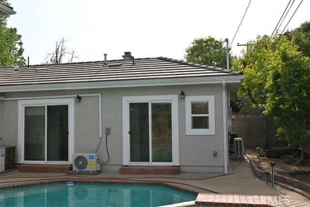 Foto del edificio - 425 Danimere Ave