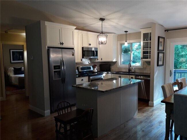 Foto del edificio - 3939 Cottage Ln