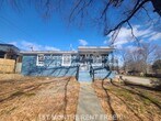 Primary Photo - 3 Bedroom 1 Bath Home!!