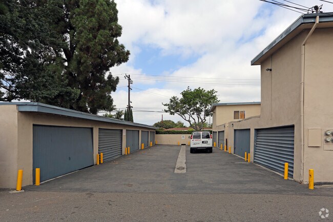 Building Photo - 11522 Stuart Dr