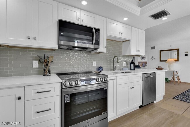 Building Photo - 1100 Little Neck Ct