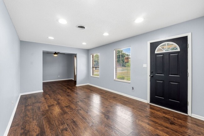 Foto del edificio - 262 Indian Creek Rd