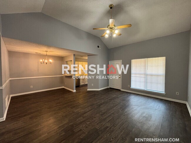 Building Photo - 5511 Ginners Dr
