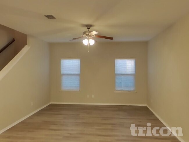Foto del edificio - 1317 Sweetgum Dr