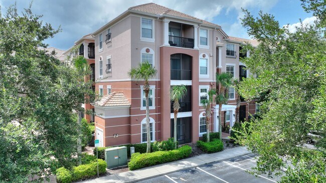 Foto del edificio - First floor condo in Champions Gate! Ready...
