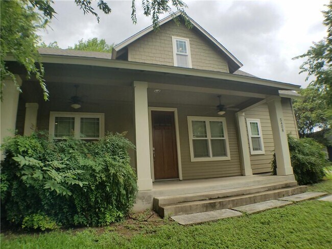 Building Photo - 5408 Evans Ave