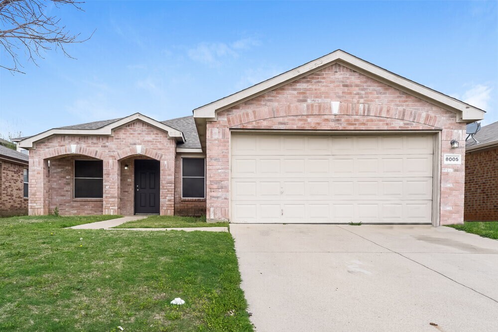 8005 Meadow View Tr, Fort Worth, TX 76120 House Rental in Fort Worth