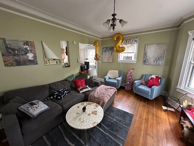 Foto del edificio - 3256 Glendora Ave