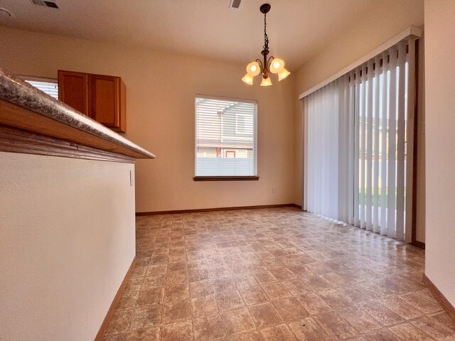 Foto del edificio - 1927 E Wilson Ln