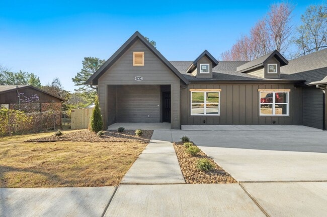 Brand New Duplex in Fayetteville! - Brand New Duplex in Fayetteville! Townhome