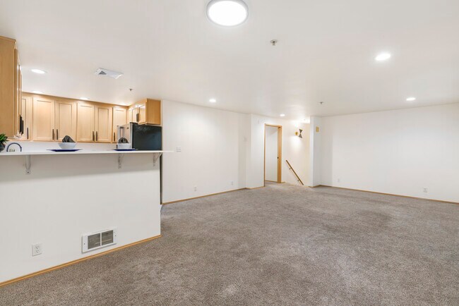 Living Room - 9301 Linden Ave N