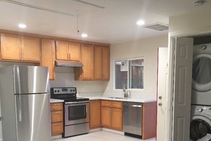 Inside Kitchen View - 1149 Lincoln Ct