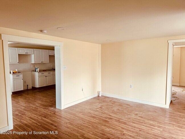 Foto del edificio - 3269 Cedar Ave