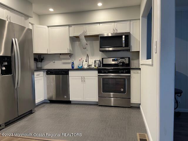 Foto del edificio - 301 Willow Dr