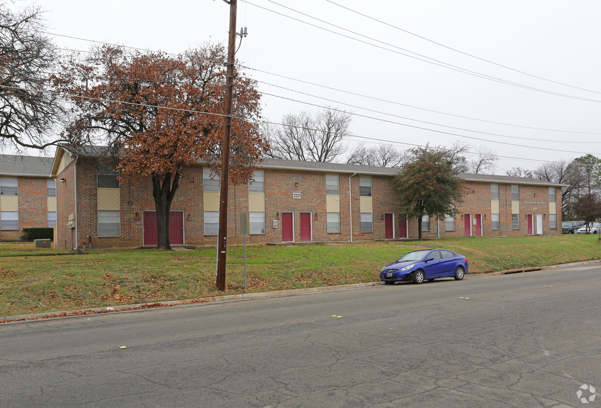 Building Photo - Grandview Gardens