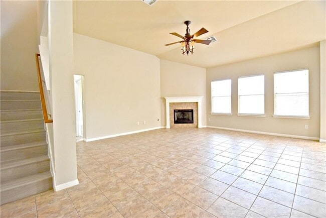 Building Photo - 1216 Willowbrook Dr