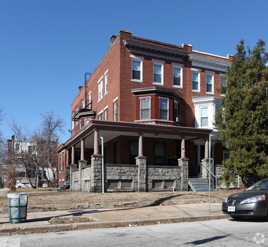 Primary Photo - 2904 Guilford Ave