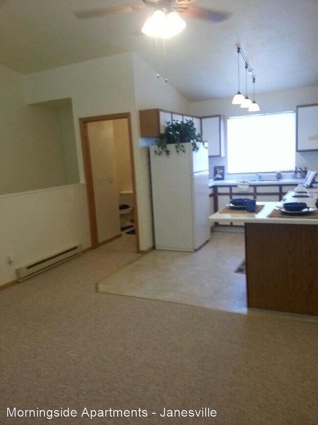 Foto del edificio - 3202-3216 Midvale Dr