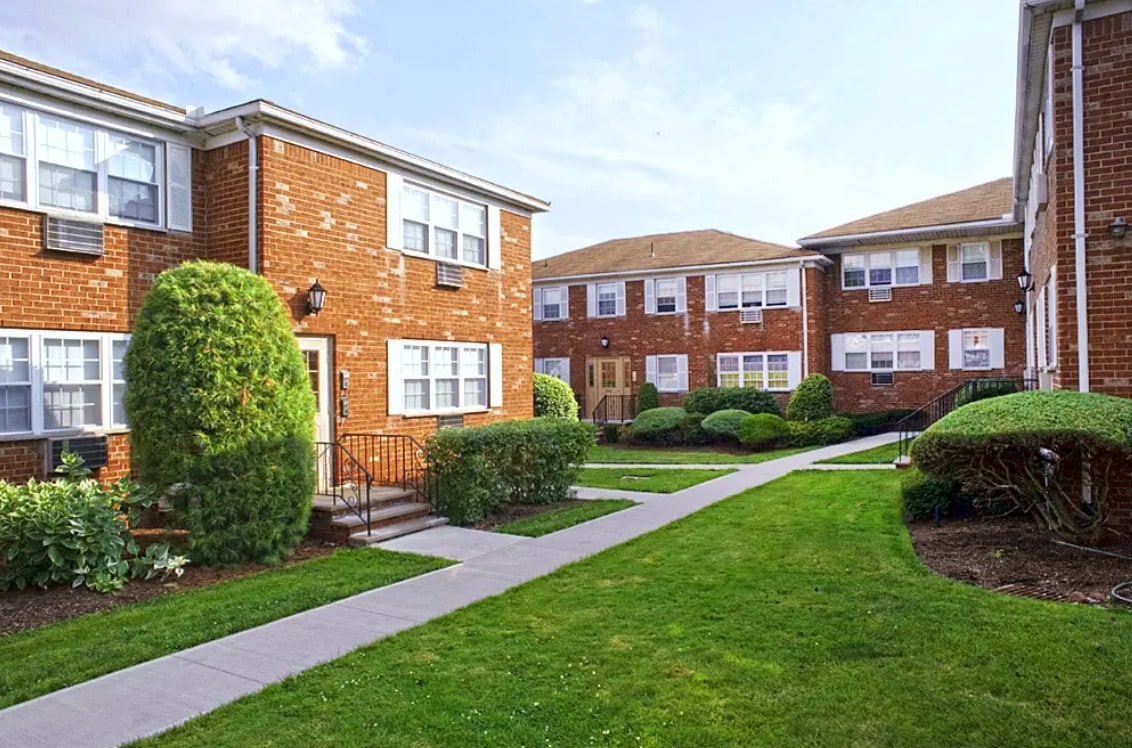 Cliff View Gardens - 306 Hackensack St Wood-Ridge, NJ 07075 ...
