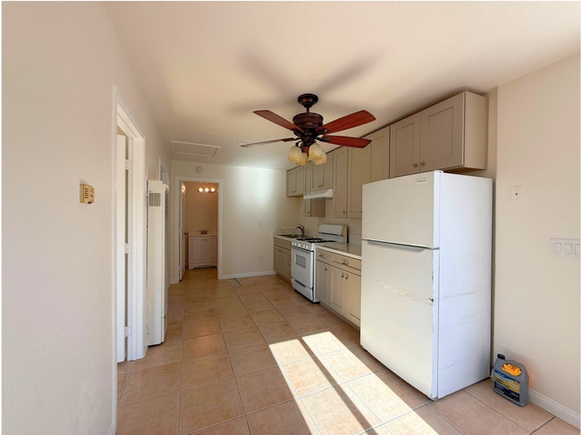 Building Photo - 3920 T St