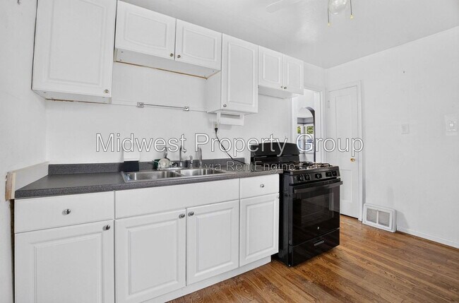 Foto del edificio - 7716 Brocton Ct