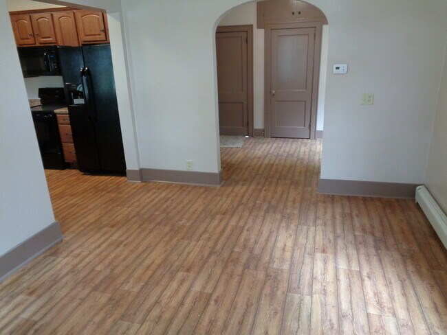Living Room,view from front door - 117 Nichols St