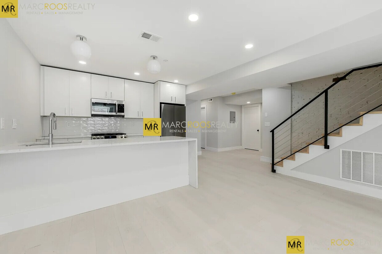 Foto principal - 228 Princeton St
