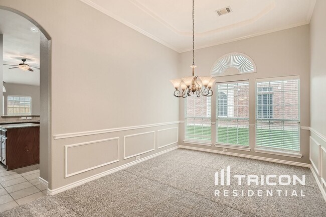 Foto del edificio - 2710 Hawthorne Dr