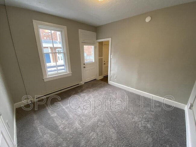 Foto del edificio - 336 W Philadelphia St