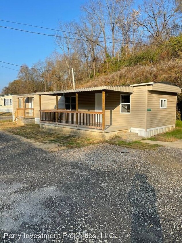 Primary Photo - 2 br, 1 bath House - 8 Alice Court