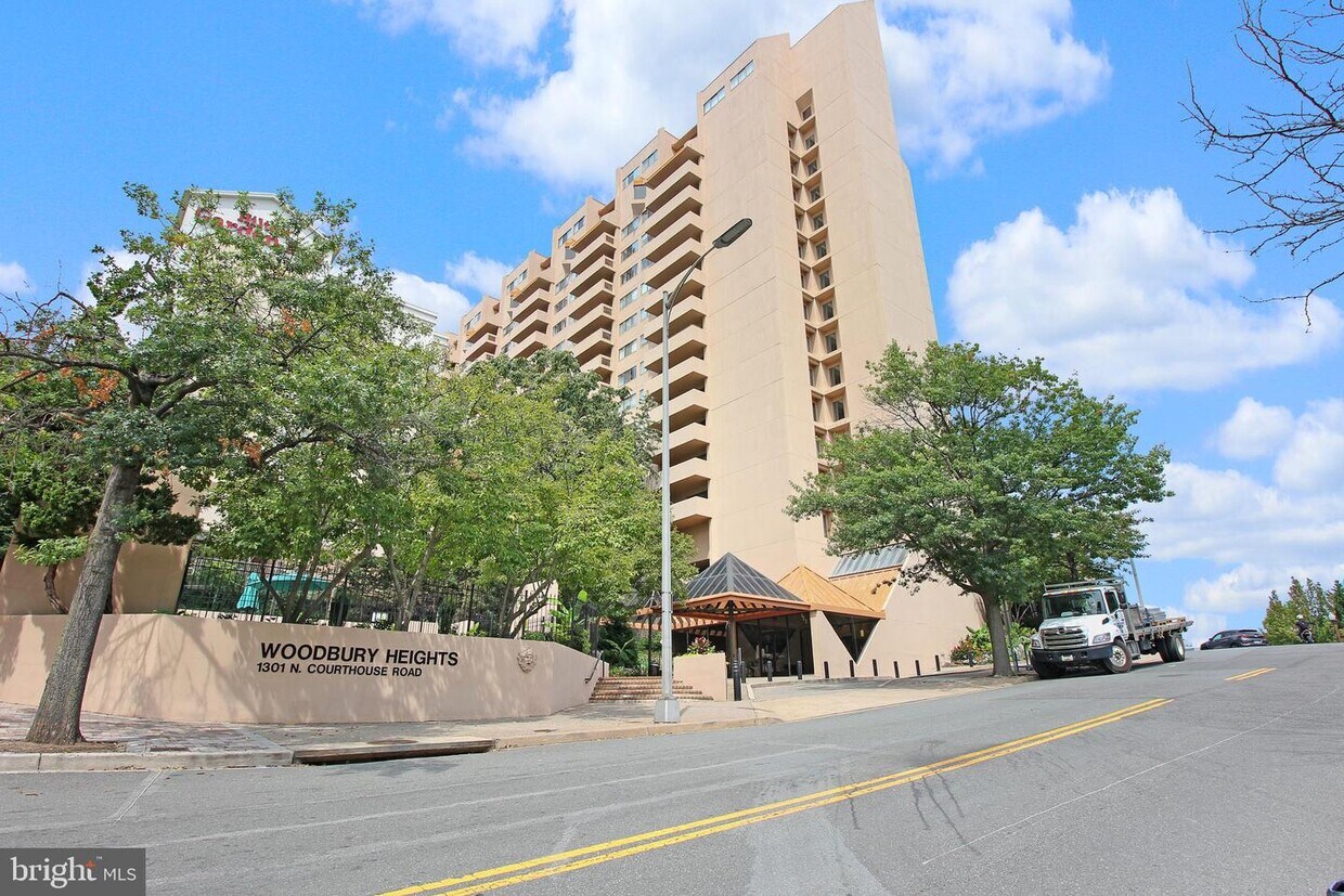 1301 N Courthouse Rd Unit 711, Arlington, VA 22201 Condo for Rent in