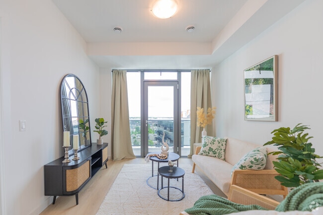 Interior Photo - NUVO - 1442 Highland Road West