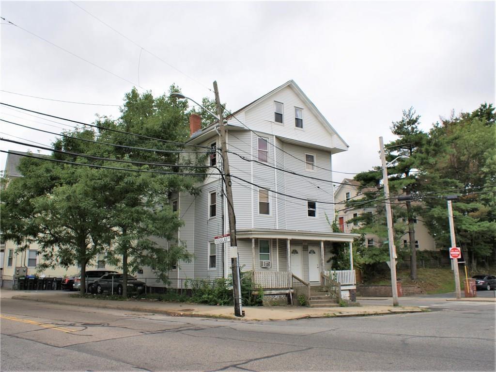 Primary Photo - 374 Douglas Ave