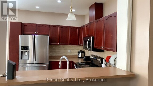 Building Photo - 7333 Cork Tree Row