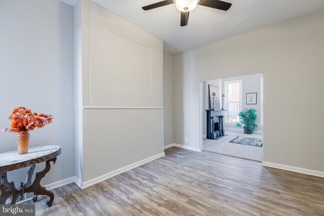 Foto del edificio - 1420 S Hanover St