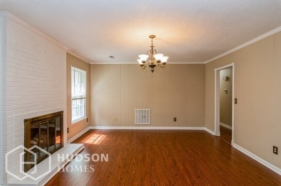 Building Photo - 5216 Lawndale Dr
