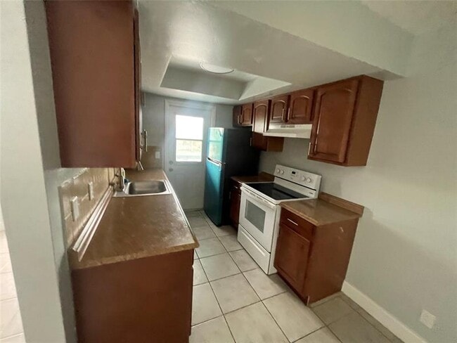 Foto del edificio - 315 SW 15th St