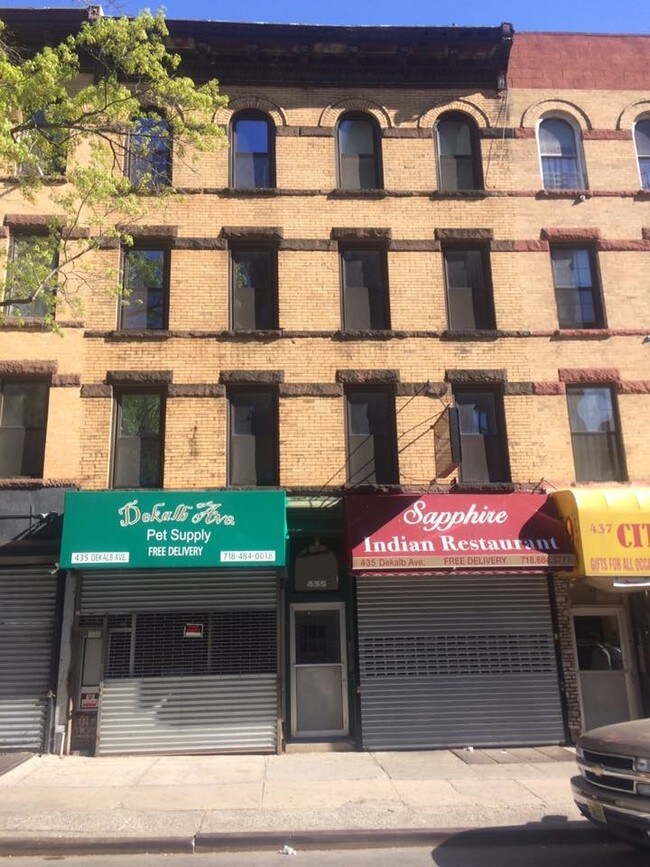 Building Photo - 435 Dekalb Ave