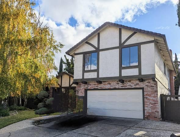 Foto principal - 6525 Idlewild Ct